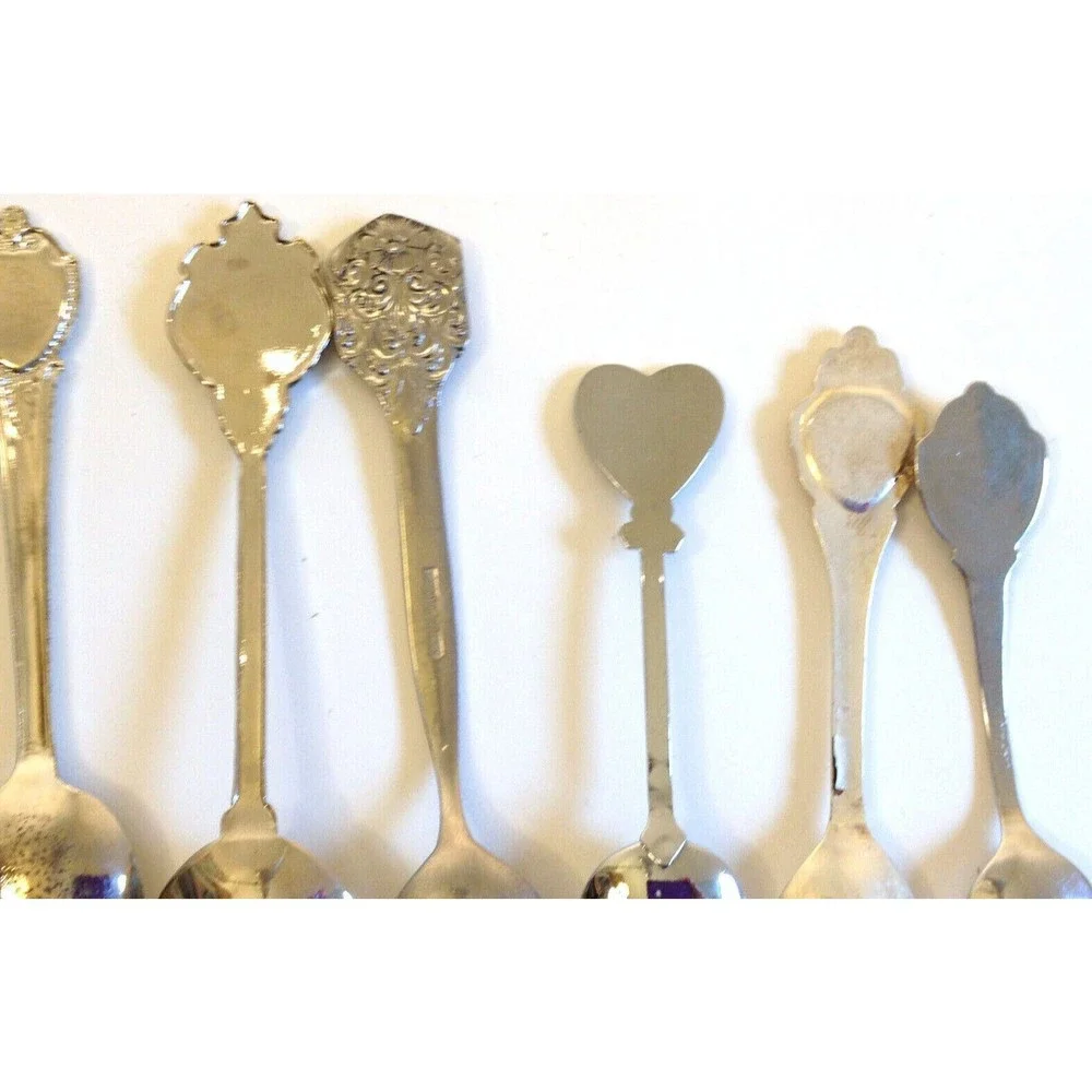 Vintage Lot of 8 Collectible Souvenir Spoons Countries Cities Canada Jamaca ++